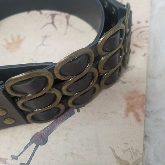 Faux Leather Belt.   - Picture 6 of 8